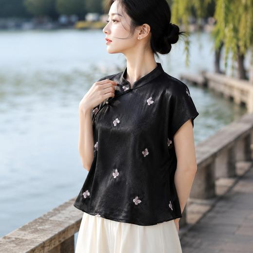 新中式「海棠未眠」龟裂纹蝴蝶小衫｜ 高定丝缎仿香云纱，暗夜蝴蝶来，尽显高级！【爆单3-7天发货】 商品图2