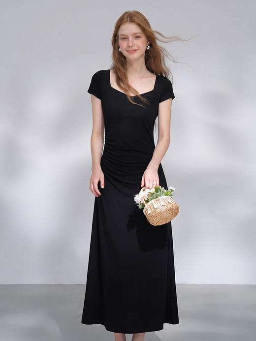 赫本风针织小黑裙连衣裙女2026夏季简约通勤百搭短袖方领连衣裙LQL60374 商品图4