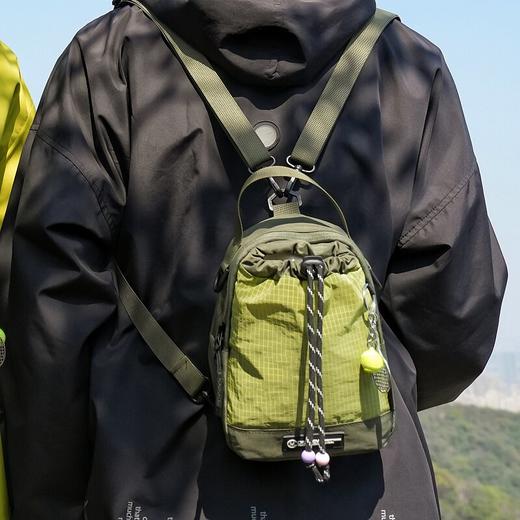 轻量便携 一“包”搞定！【多功能山系轻量化出行包】高颜值包包 手提包/双肩包/斜挎包 三合一 户外徒步 日常通勤 便携外出 #M663 商品图8