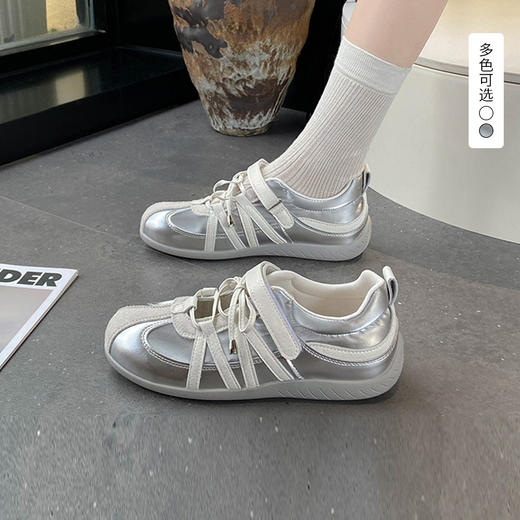 西遇芭蕾德训鞋女2026夏季新款网面轻盈超好看多道绑带运动鞋P0066561 商品图0