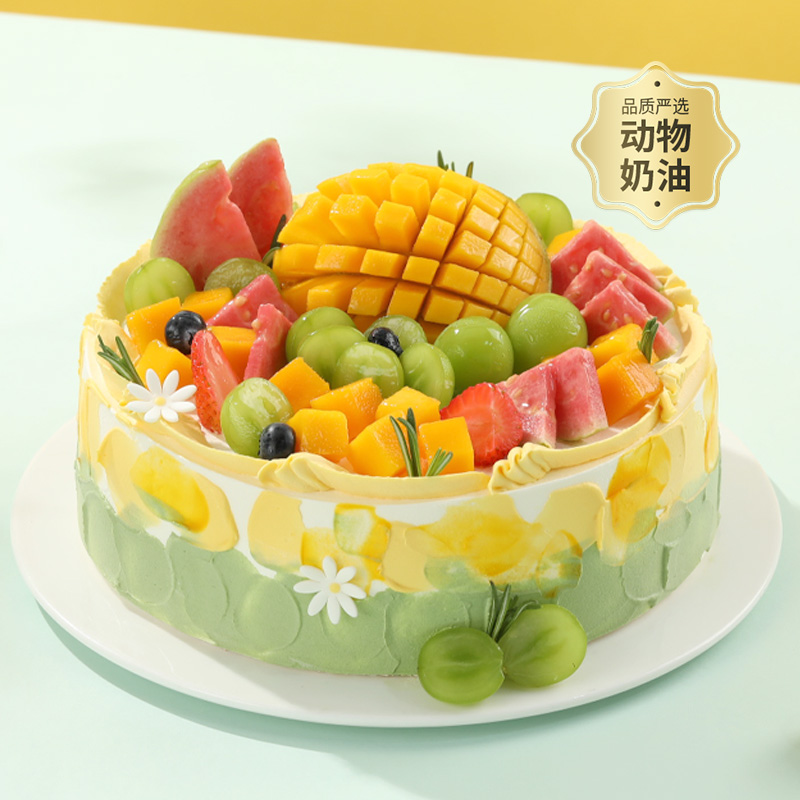 【芒芒盛夏】夏日缤纷鲜果蛋糕，大块鲜切芒果堆顶，搭配脆嫩爆汁的青提、清甜芭乐与草莓，柔滑奶油裹着满溢果香，每一口都是鲜活的夏天（149.9/169.9/229.9/289.9）