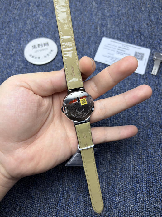 CR卡地亚蓝气球系列 中号33mm 钻圈款 双排钻 女士腕表 商品图6