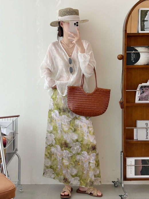 【高腰宽松 垂坠阔腿】COICI 池畔花染显瘦半身裙 轻薄飘逸面料 松紧高腰阔腿版型 商品图4