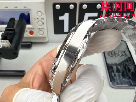 欧米茄VS海马150米系列 绿松石 蒂芙尼蓝 6点位日历 Aqua Terra 150米腕表 丹东8900一体机 男士腕表 表径41mm 商品图6