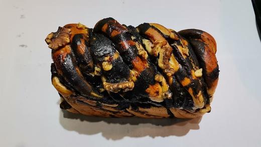 【招牌自制】巧克力核桃吐司 商品图0