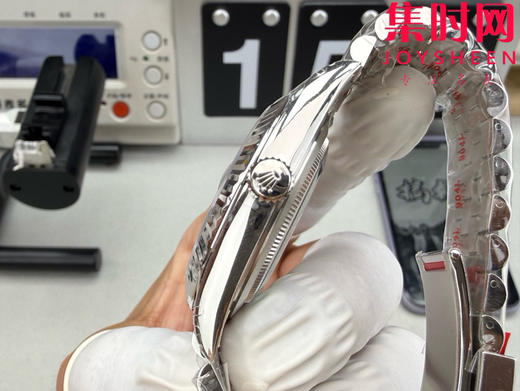 劳力士 VS日志41系列 VS日志V2版 灰盘钻面 灰钻盘 男士腕表 丹东3235一体机 五珠带 表径41mm 寓意非常好 灰钻（会赚） 商品图5