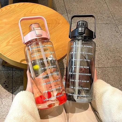 【密封防漏❗耐摔耐用】水杯超大容量高颜值吨吨桶户外运动吸管杯新款刻度杯子耐高温水壶。xe 商品图1