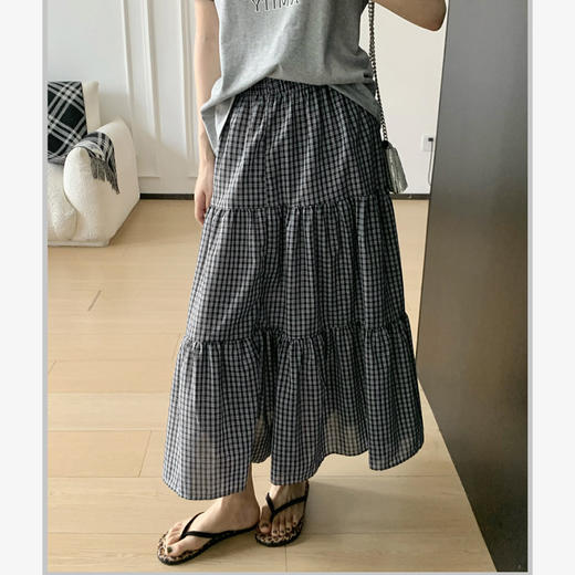 西遇格纹拼接蛋糕半身裙女2026夏季新款高腰分层褶皱宽松复古长裙SS060688 商品图4