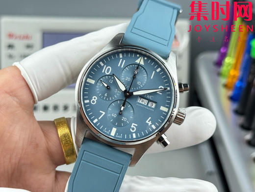 TWS万国新款飞行员计时系列IW388117“Miramar ”特别版 浅蓝色 男士腕表 表径41mm 商品图2