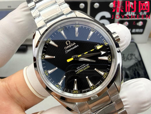 欧米茄VS海马150米系列 大黄蜂 3点位日历 Aqua Terra 150米腕表 8508一体机 男士腕表 表径41.5mm 商品图2