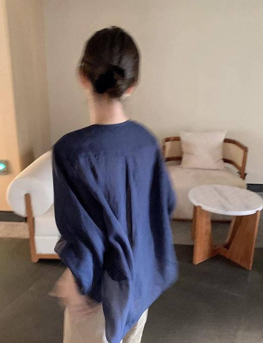 藏青天丝亚麻7分泡泡袖衬衫 | 2026年夏，流行藏青色，显白、显高级【3-7天发货】 商品图3