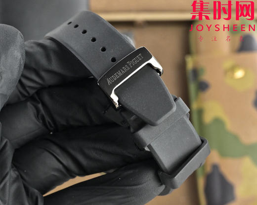 DIW爱彼皇家橡树碳纤维系列 改装皇家橡树15500 男士腕表 表径41mm 商品图5