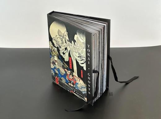【现货】 Yokai Monsters: By the Great Masters of Japanese Woodblock Printing / 妖怪绘卷：浮世绘巨匠笔下的妖怪物语 商品图1