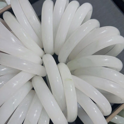 【清透起光 简约大气】工厂朔源团天山翠 冰润通透 柔光质感尽显雅致 商品图12