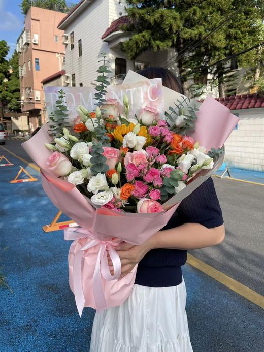 团队定制生日毕业宴会庆典活动花束 商品图0