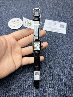 卡地亚TankMust AF坦克Must系列 小号 女士腕表
【表壳】表盘尺寸：小号29.5mm*22mm
