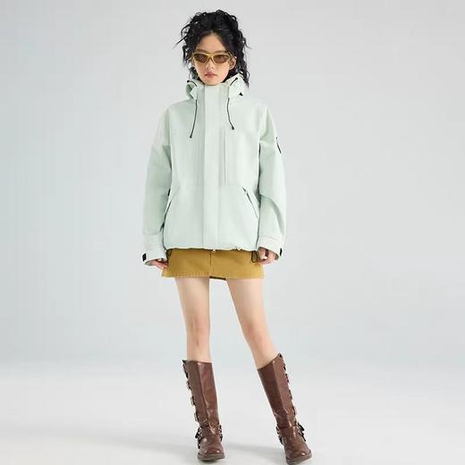 反季清仓！紫色、月光蓝7天内发货！【Schenvega--情侣山系户外七防全能衣】防水防风防油防污、抗寒保暖防刮轻便、不挑年龄不挑场合、男女同款适合多种场合穿搭 商品图2