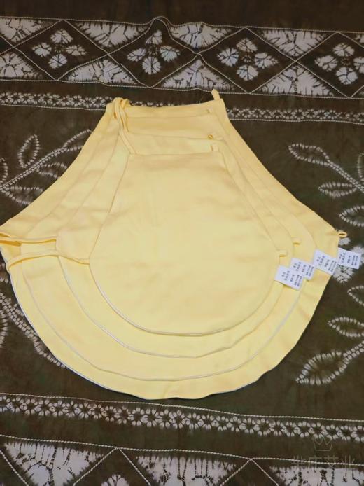 芈莊*艾绒肚兜 颜色随机 商品图1