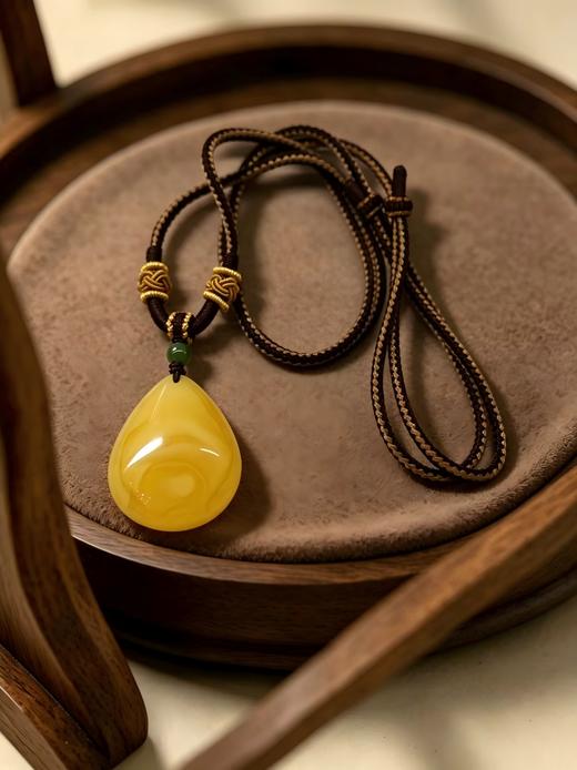天然琥珀蜜蜡【花珀系列】典雅品质 感受自然之美 一花一世界 喆祥琥珀手链手串挂坠 商品图7