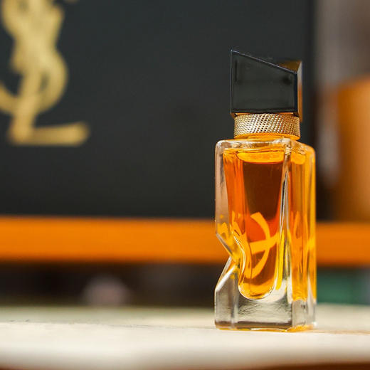 【送礼优选】【双节特惠】YSL圣罗兰欢悦香氛女士礼盒（黑鸦片 7.5ML+反转巴黎 7.5ML+自由之水 7.5ML） 商品图11