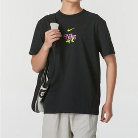 NIKE/耐克新款印花宽松透气T恤HM4459-010