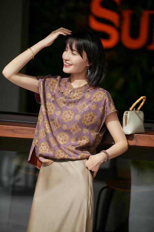 ORIGNAL&CO「锦瑟芳华」新中式小衫 | 提花印花工艺，宝相花、凤尾花，藏尽东方温润贵气【3-7天发货，周末顺延】 商品图2