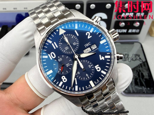 ZF万国飞行员计时系列 小王子IW377717 钢带款 男士腕表 表径43mm 商品图2
