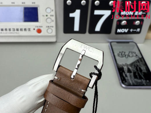 ZF万国飞行员计时系列 小王子IW377714 男士腕表 表径43mm 商品图8