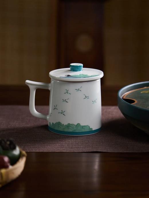 【赠中国航天机械拼装笔礼盒】上新了故宫·玲珑天工泡茶杯 ｜ 透光玲珑瓷，温润如玉！云鹤迎光满杯福，风雅至极！ 商品图4