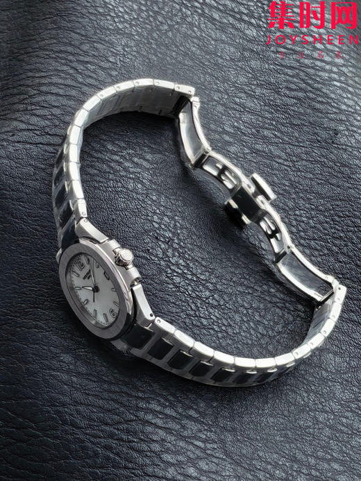 RRR百达翡丽鹦鹉螺7010系列 贝母面 女士石英腕表 表径32mm 原版起模还原数据 达到全部精细对版 商品图6