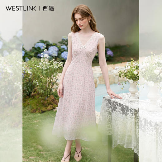 西遇粉色碎花吊带裙女2026年夏季新款法式收腰显瘦蕾丝边气质长裙10560060 商品图1