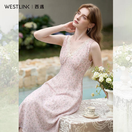西遇粉色碎花吊带裙女2026年夏季新款法式收腰显瘦蕾丝边气质长裙10560060 商品图3