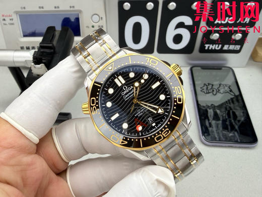 欧米茄VS海马300米系列V4版 8800一体机 VS海马v4版 原装开模 间金海马 男士腕表 商品图1