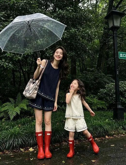 莱赛尔亚麻刺绣套装｜ 一套两件，无需搭配，巨出片！有小孩码，可当亲子装/闺蜜装【3-7天发货】 商品图1