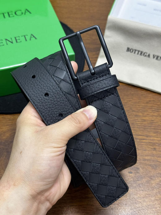 春夏特惠💰400 BV男士腰带 BOTTEGA VENETA   带身宽3.5cm 小牛皮皮革手工编织，手工编织新款牛皮经典之作 商品图1