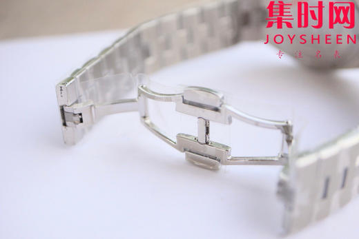新品—随心所至 启幕无畏之行 VC江诗丹顿新款Overseas CC纵横四海女款系列1225v/1205v 冰蓝面 女士石英腕表 表径33mm 商品图8