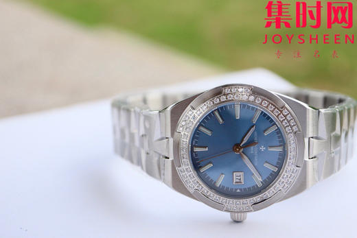 新品—随心所至 启幕无畏之行 VC江诗丹顿新款Overseas CC纵横四海女款系列1225v/1205v 冰蓝面 女士石英腕表 表径33mm 商品图5