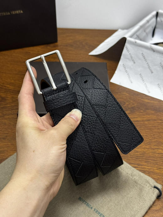 春夏特惠💰380 BV男士腰带 BOTTEGA VENETA   带身宽3.5cm Intrecciato编织腰带 荔枝纹 商品图5