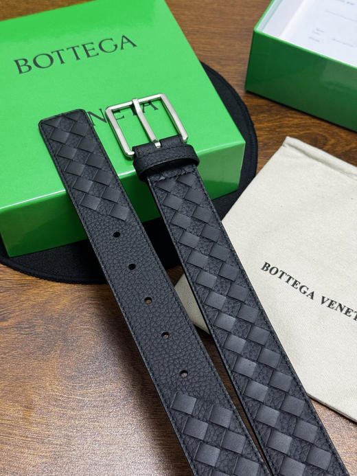春夏特惠💰400 BV男士腰带 BOTTEGA VENETA   带身宽3.5cm 小牛皮皮革手工编织，手工编织新款牛皮经典之作 商品图2