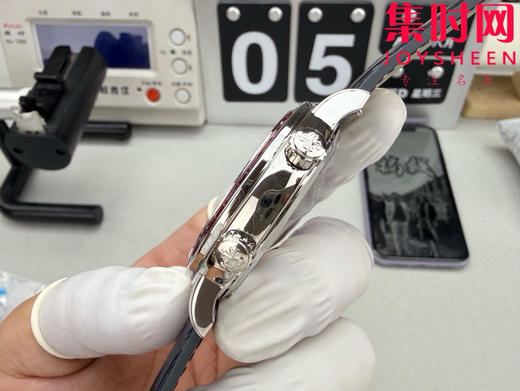 PPF百达翡丽星空 超级复杂功能时计6104系列【彩钻圈】男士腕表 表径44mm 把「天文复杂功能」凝缩成一整片会转动的星空宇宙 商品图5