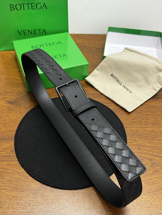 春夏特惠💰400 BV男士腰带 BOTTEGA VENETA   带身宽3.5cm 小牛皮皮革手工编织，手工编织新款牛皮经典之作 商品图5