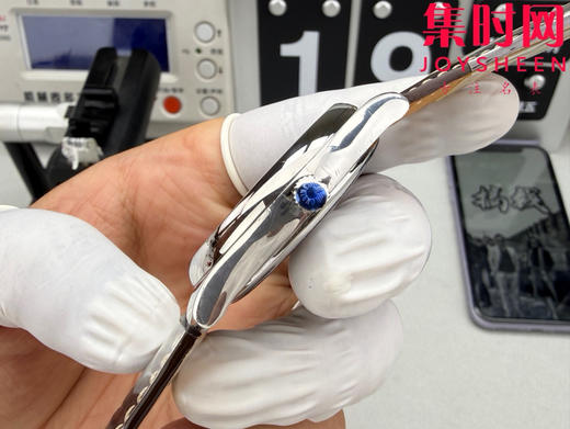 CR浪琴名匠月相系列 四针月相 名匠月相42mm 经典数字面 自动机械 男士腕表 商品图5