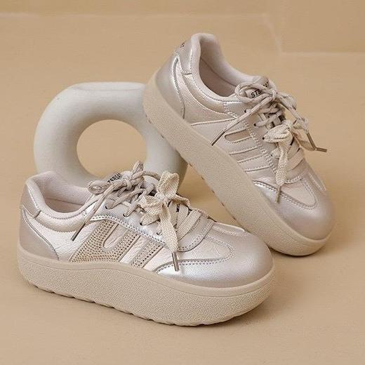 女士四季精品新款韩款潮鞋女休闲运动鞋小白鞋摇摇鞋35-40★娃娃优选 商品图0