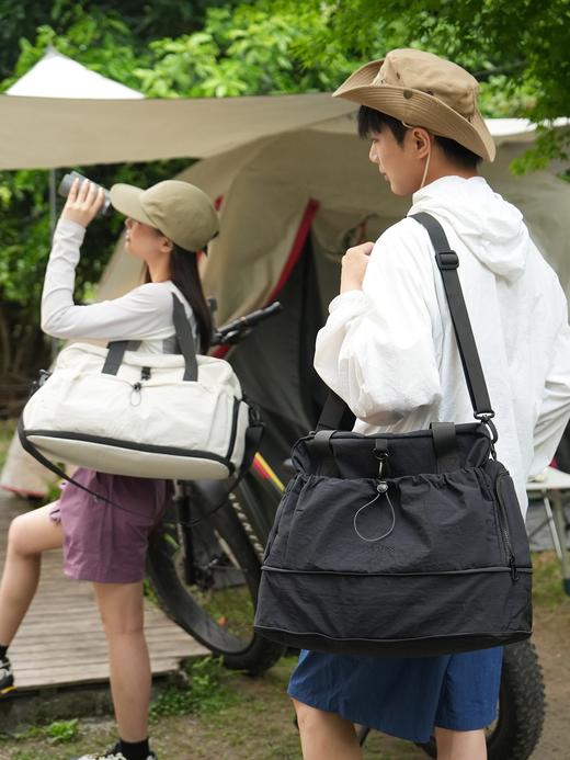 【浅幼 情侣轻便旅行包】尼龙材质，6色可选，男女同款，三防面料，多仓大容量，轻松装下一整天出游物品！ 商品图1