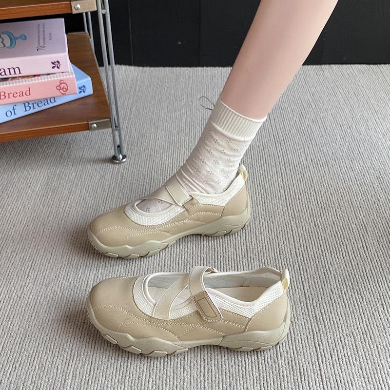 爆款芭蕾风玛丽珍鞋女2026年春季新款百搭平底浅口单鞋简约德训鞋35-40★娃娃优选