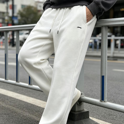 【直筒版型 日常百搭】史莱辛格 Slazenger 情侣款华棉卫裤 柔软面料 上身舒适不闷 DL61002 商品图3