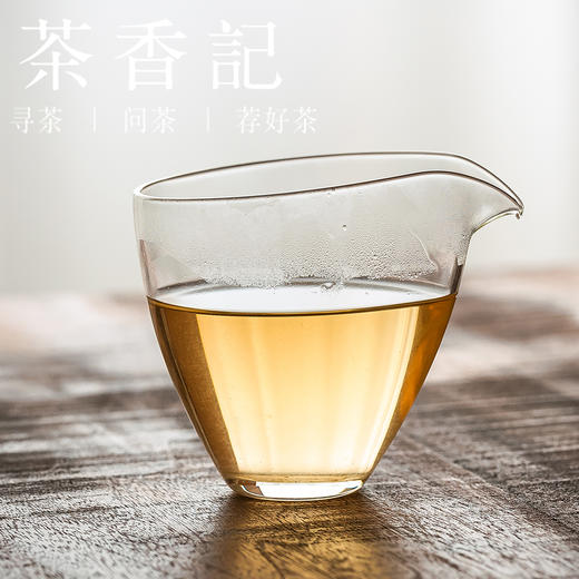 茶香记霸茶小生饼023勐库坝糯藤条古树普洱生茶头春古树免撬便携 商品图2