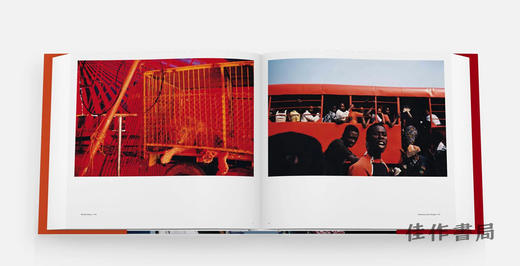 【现货】Alex Webb: The Suffering of Light / 亚历克斯·韦伯：光的苦难 商品图2