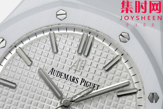 ZF新品-AP爱彼皇家橡树15500全陶瓷的三重盛宴，皇家橡树陶瓷，黑，白，蓝三色各有风骨，演绎奢华腕表的多元魅力。白陶瓷 4401无卡度一体机 男士腕表 表径41mm 商品图3