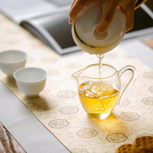 少量现货｜十八先生「187542普洱生茶」「187572普洱熟茶」2022 版，名家+原班人马亲制，复刻传奇普洱“88 青”和“勐海7572”，定制包装，方便储存，宜饮宜收藏 商品图4